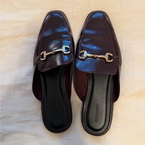 Old Navy Women's Burgundy Slip-on Mules